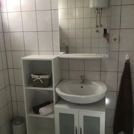 Ivva * Podaca